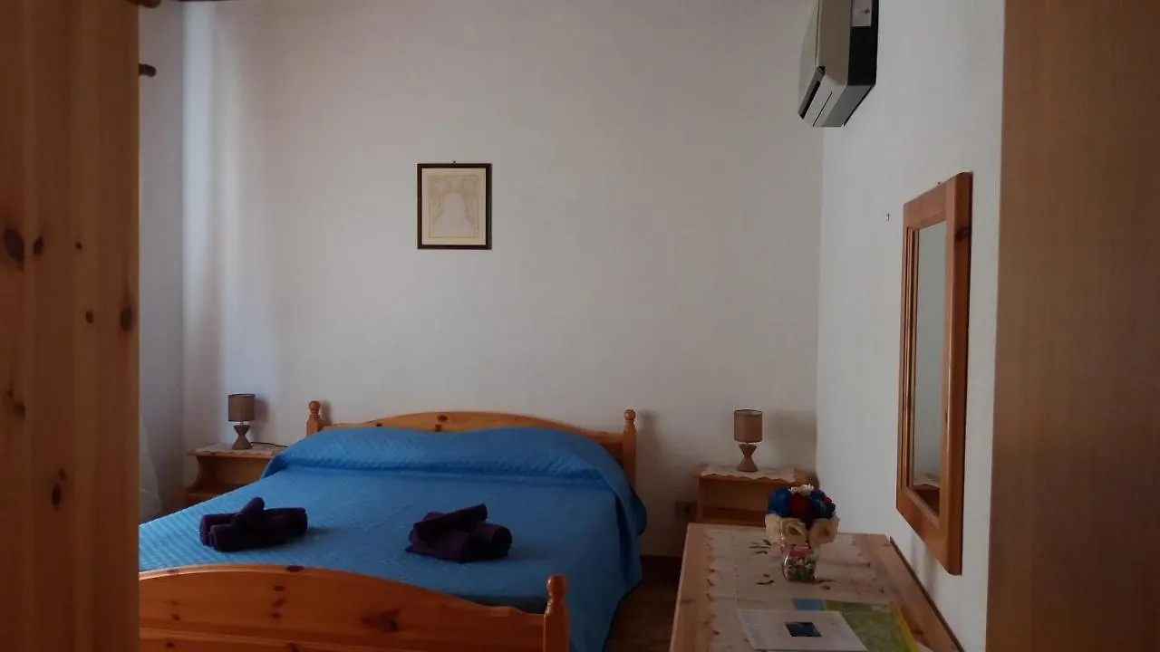 Bed & Breakfast Affittacamere S' Eremu Dorgali
